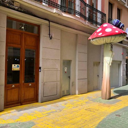 Encantador Piso Nuevo En El Centro De Alicante Exterior photo